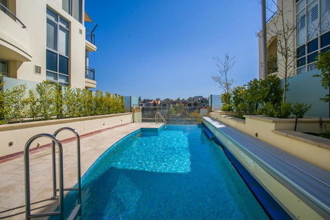 ROYA6320 - Royal Respite - Holiday Adelaide 0