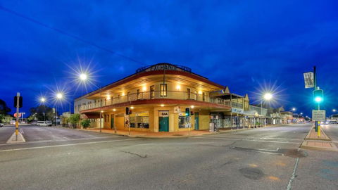 Royal Exchange Hotel - Holiday Adelaide 0