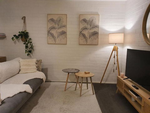 Royal Park Retreat - Holiday Adelaide 0