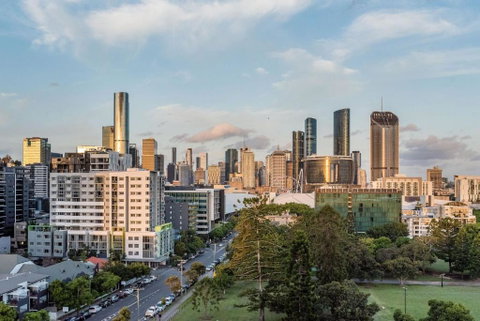 Russell St. Retreat Near Brisbane Convention Centre - Holiday Adelaide 1