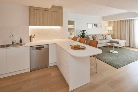 Rydges Hotel Port Macquarie - Holiday Adelaide 1