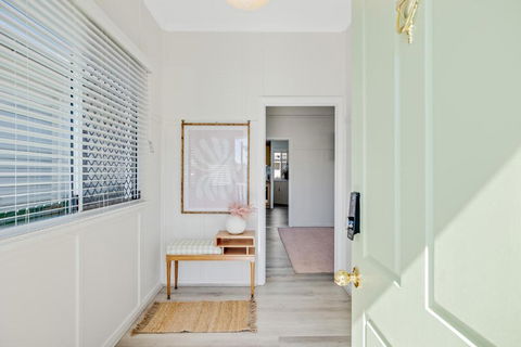 Sage Cottage! CBD Perfection! - Holiday Adelaide 3
