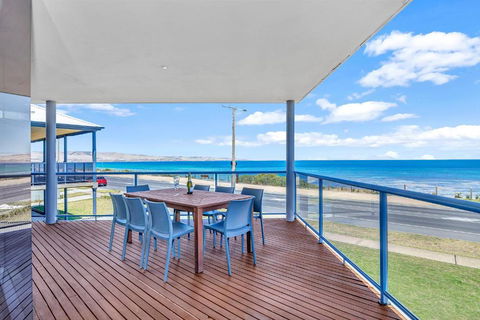 Sail Away - Aldinga Beach - C21 SouthCoast Holidays - Holiday Adelaide 0
