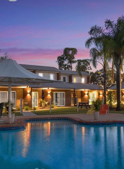 Sailz Villas - Holiday Adelaide 0