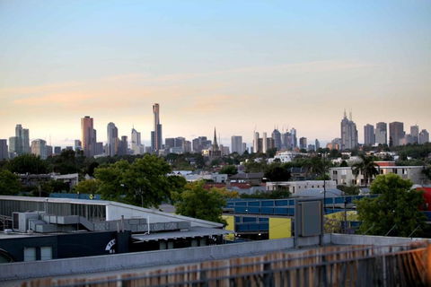 Saint George - The Townhouse - Holiday Adelaide 0