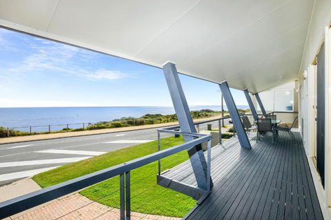 Salt - Aldinga Beach - C21 SouthCoast Holidays - Holiday Adelaide 1