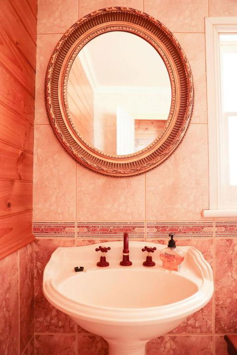 SaltBush Cottage - Holiday Adelaide 2