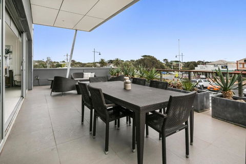 Saltwater Apartment Sorrento - Holiday Adelaide 2