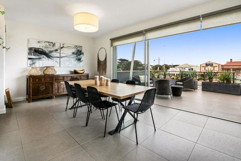 Saltwater Apartment Sorrento - Holiday Adelaide 3