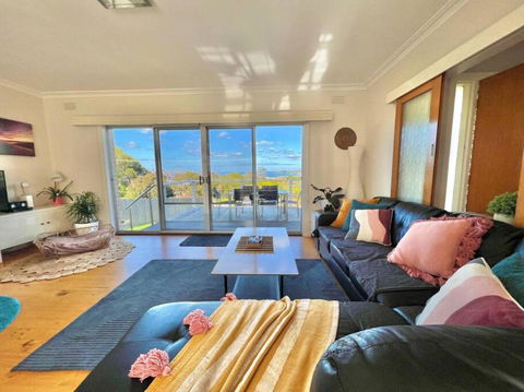 Saltwater Haven - Pets Welcome. Wifi. Amazing View - Holiday Adelaide 1