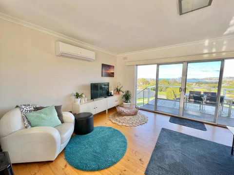 Saltwater Haven - Pets Welcome. Wifi. Amazing View - Holiday Adelaide 2