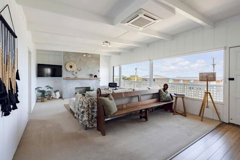 Saltwater Terrace With Panoramic Ocean Views - Holiday Adelaide 2