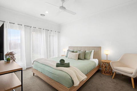 Salty Sage Beach House - Holiday Adelaide 1