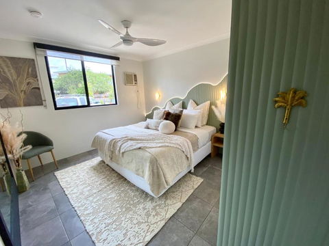San Antone Luxury In The CBD - Holiday Adelaide 1