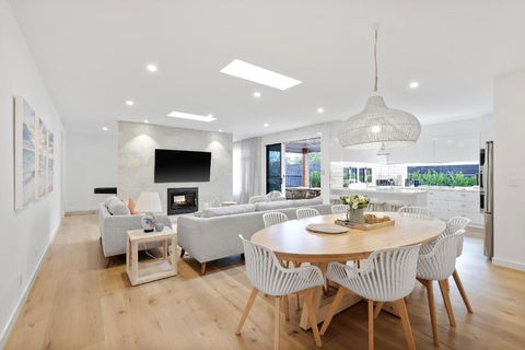 Sanctuary Of Hope By Ready Set Stay - Cowes - Holiday Adelaide 2