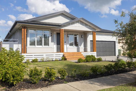 Sanctuary Of Hope By Ready Set Stay - Cowes - Holiday Adelaide 0