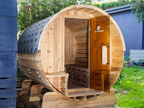 Sand & Sauna Retreat - Holiday Adelaide 3