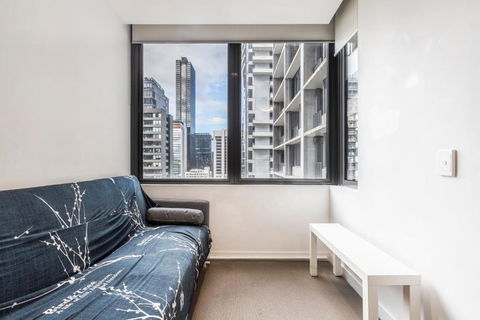 Sakura Apartment - Holiday Adelaide 1
