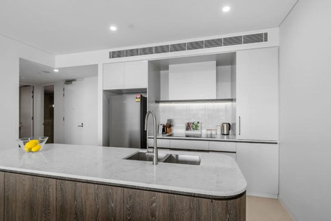 Sailview Escape - A Tranquil Marina Hideaway - Holiday Adelaide 2