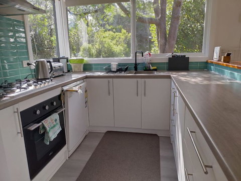 Sanders Beach House - Holiday Adelaide 2