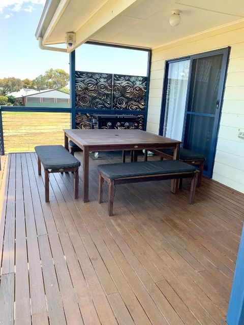 Sandcastle - A Esplanade Place, Stunning Views - Holiday Adelaide 2