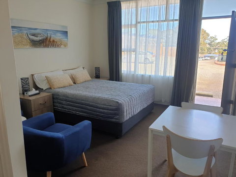 Sandpiper Motel Ulladulla - Holiday Adelaide 0