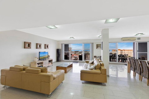 Sandy Cove Apartment The Entrance 48a - Holiday Adelaide 1