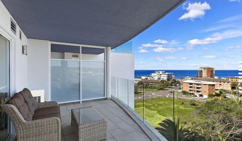 Sandy Cove Apartment The Entrance 48b - Holiday Adelaide 0