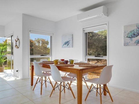 Sandy Cove - Holiday Adelaide 3