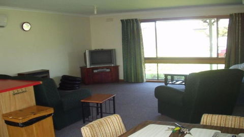 Sandy Escape - Holiday Adelaide 3