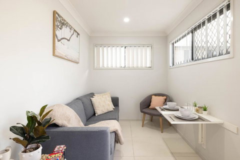 Smart Suites Self Check-in Apartments - N Freney - Holiday Adelaide 3