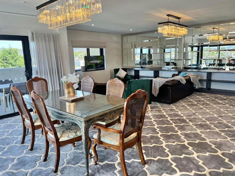 Sixty Six Boutique Apartments - Holiday Adelaide 1