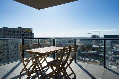 Star Wars Theme - Pool - Gym - Sauna - Steam Room - Holiday Adelaide 3