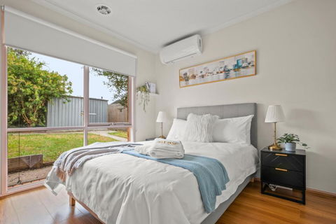StayAU 3BRM Family Home Netflix Pet-Friendly - Holiday Adelaide 3