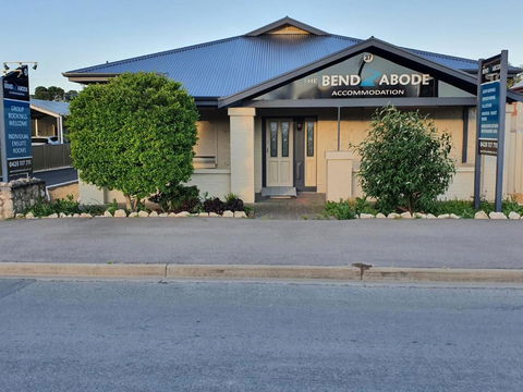The Bend Abode - Holiday Adelaide 0