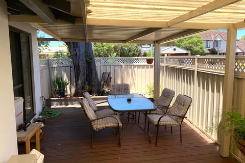 Beachside Escape - Holiday Adelaide 1