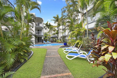 Beachside Mooloolaba - Holiday Adelaide 1