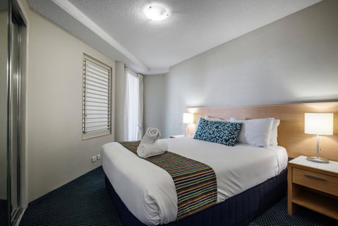 Beachside Mooloolaba Apartment With A View! - Holiday Adelaide 3