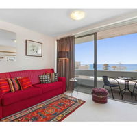 Beachside Paradise - Ocean Views Central Position - Holiday Adelaide
