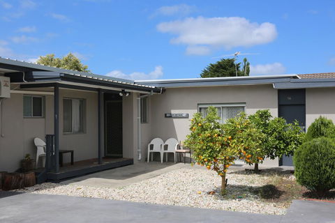 Beaconsfield Lodge Motel - Holiday Adelaide 2