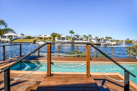 Beautiful Waterfront Home- CHELSEA - Holiday Adelaide 0