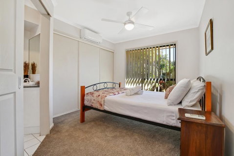 Beautiful Waterfront Home- CHELSEA - Holiday Adelaide 2