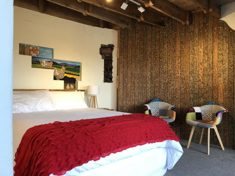 Bed In A Shed Too - Holiday Adelaide 0