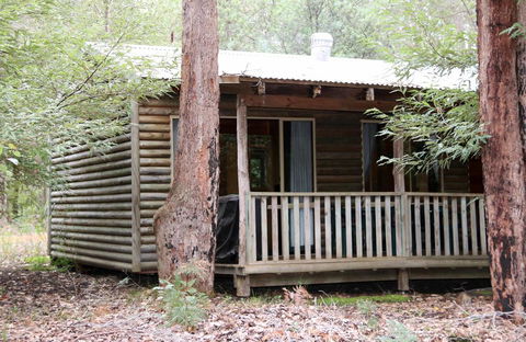 Beedelup House Cottages - Holiday Adelaide 2
