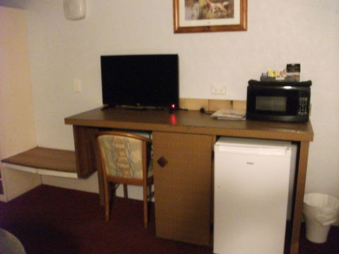 Beerwah Glasshouse Motel - Holiday Adelaide 2