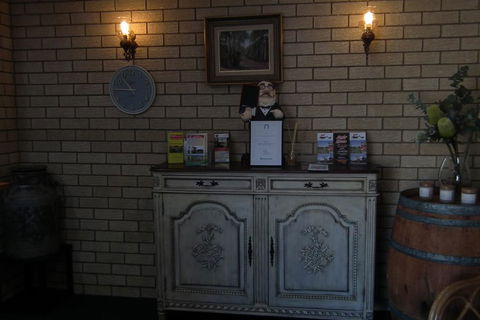 Bega Southtown Motor Inn - Holiday Adelaide 1