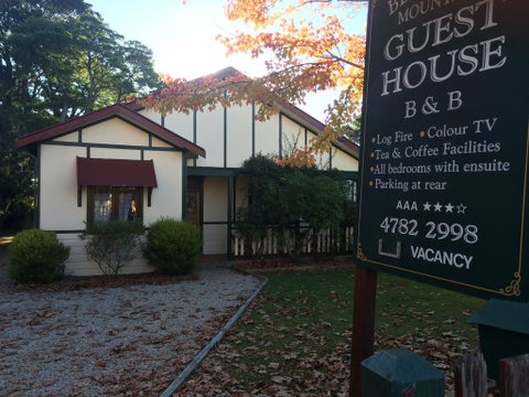 Belgravia Mountain Guest House - Holiday Adelaide 0