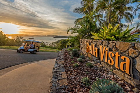 Bella Azure Two Bedroom Two Bathroom Spacious Ocean-view Apartment With Golf Buggy - Holiday Adelaide 3