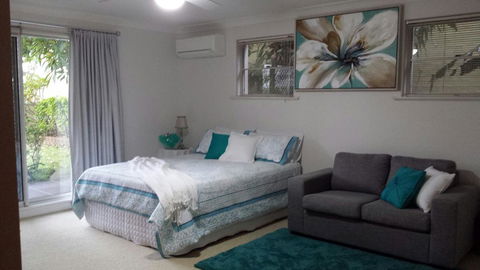 Bella Vista B @ B - Holiday Adelaide 0