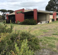 Bellarine Lodge sleeps 30 - Holiday Adelaide